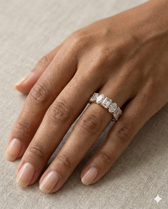 The Rose Gold Emerald & Oval Diamond Alternating Band