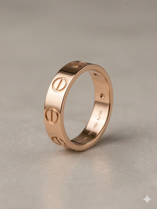 The Iconic Motif Rose Gold Band
