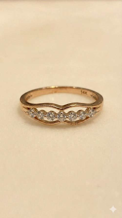The Floating Curve Rose Gold Diamond Ring