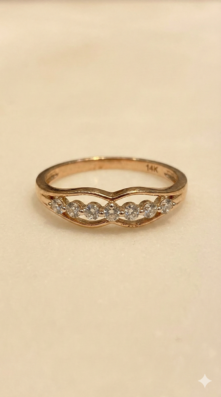 The Floating Curve Rose Gold Diamond Ring