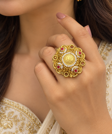 Elegant Ring for Women in 22KT Gold